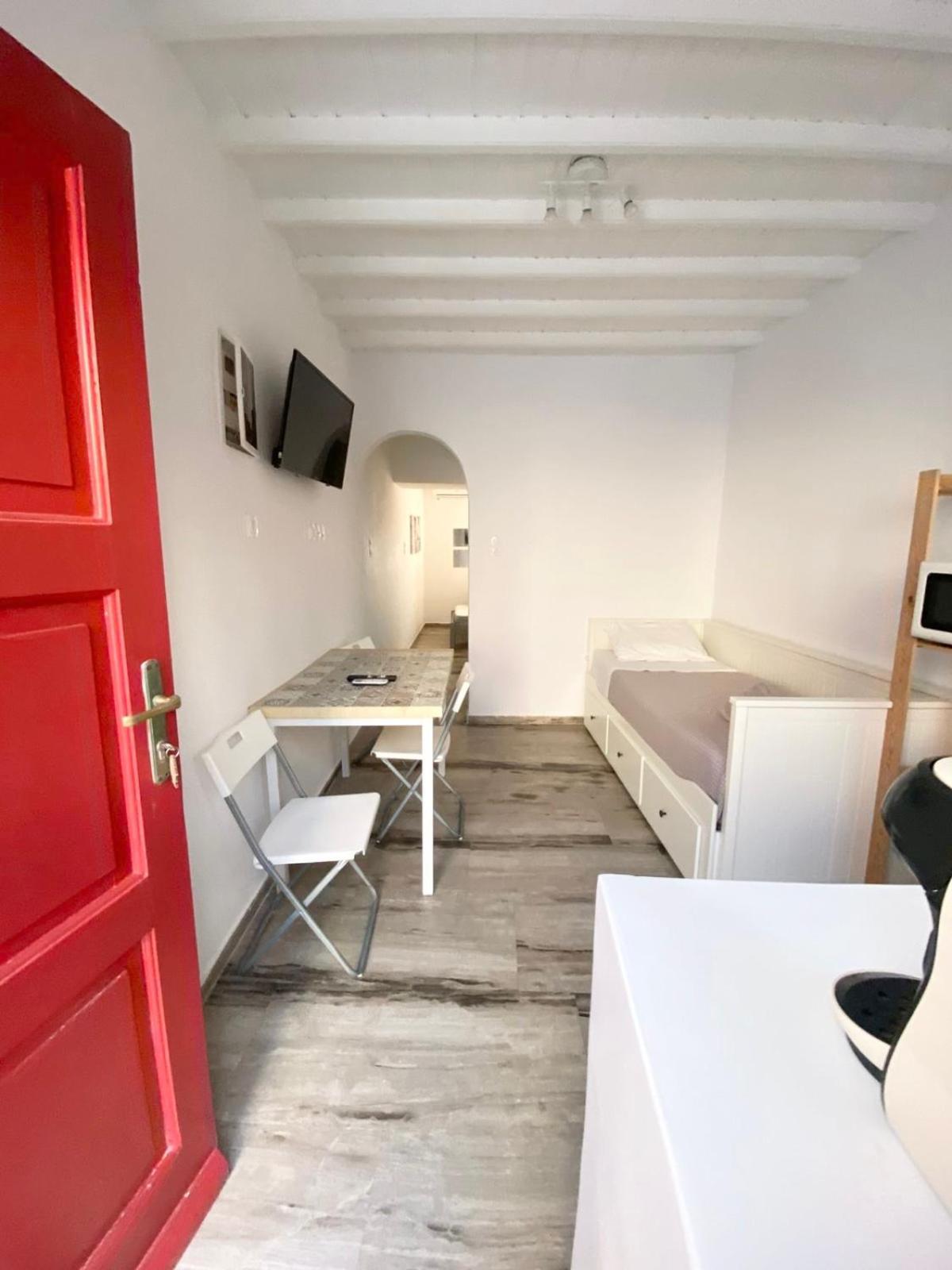 Elenitas Town House With Balcony And Sea View Apartment Mykonos Town Exterior photo